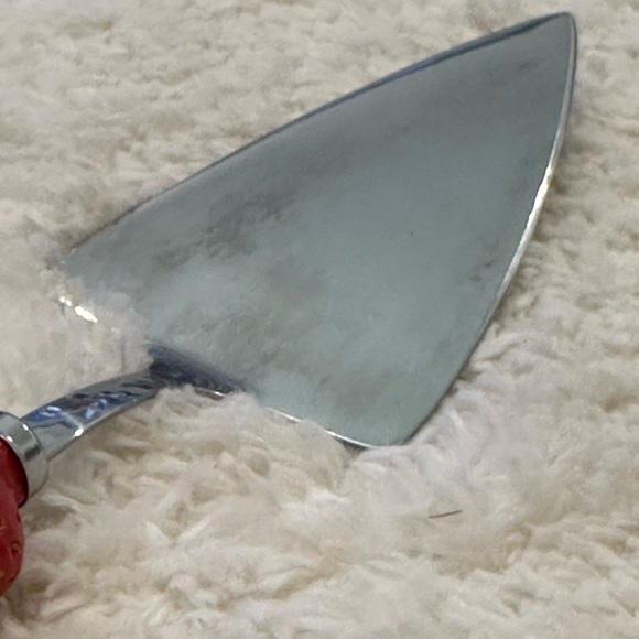 High Heel Cake Server - Picture 3 of 7